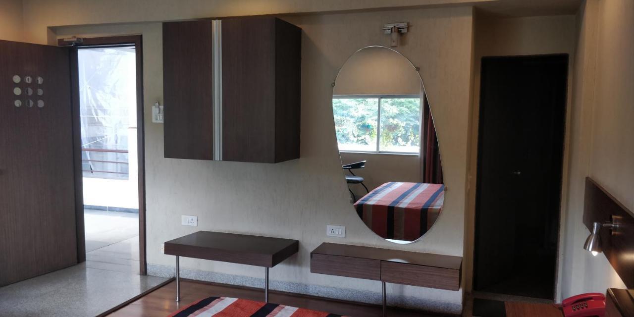 Nasiklub Hotel Bagian luar foto